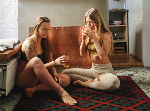 Energiavámpír barátok: hogyan kezeljük őket?